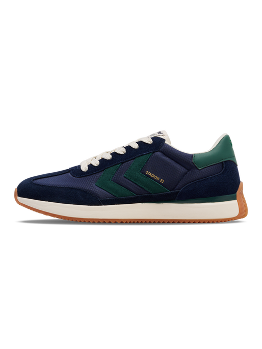 STADION 23, BLACK IRIS, packshot
