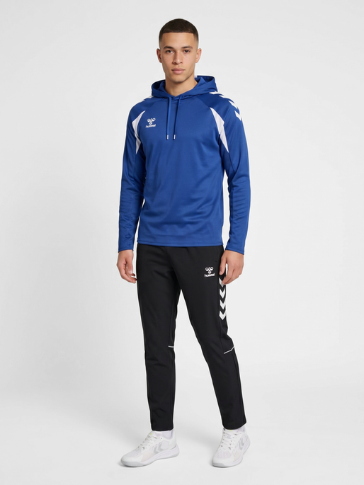 hmlCORE 2.0 HOODIE, TRUE BLUE/WHITE, model