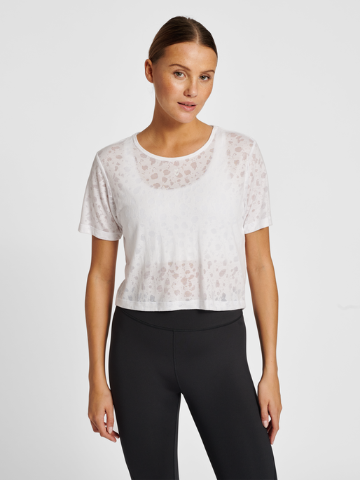 hmlMT IRIS BURNOUT CROP T-SHIRT, WHITE, model