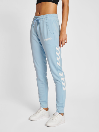 hmlLEGACY POLY WOMAN REGULAR PANTS, CELESTIAL BLUE, model