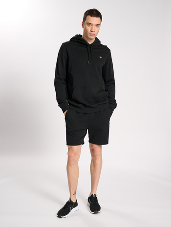 hmlIC FRED HOODIE, BLACK, model