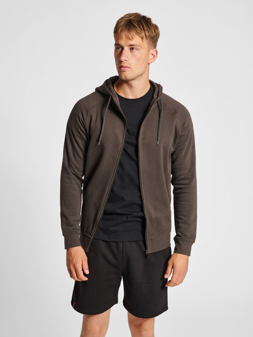 hmlRED CLASSIC ZIP HOODIE, RAVEN, model
