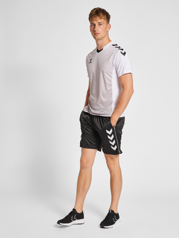 hmlCORE XK POLY COACH SHORTS, BLACK, model