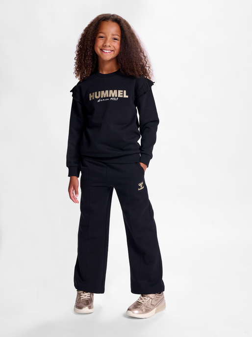 hmlDIDA SWEATSHIRT, 2001, model