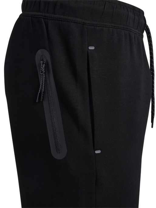 hmlTECH FLEECE REGULAR PANTS, BLACK hmlTECH FLEECE REGULAR PANTS, BLACK, packshot