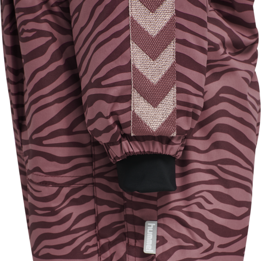 hmlMOON SNOWSUIT, ROAN ROUGE, packshot