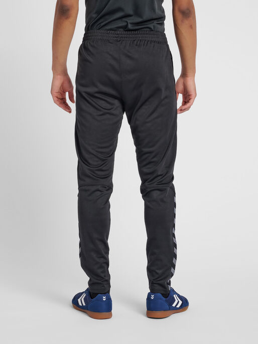 hmlAUTHENTIC TRAINING PANT, BLACK, model