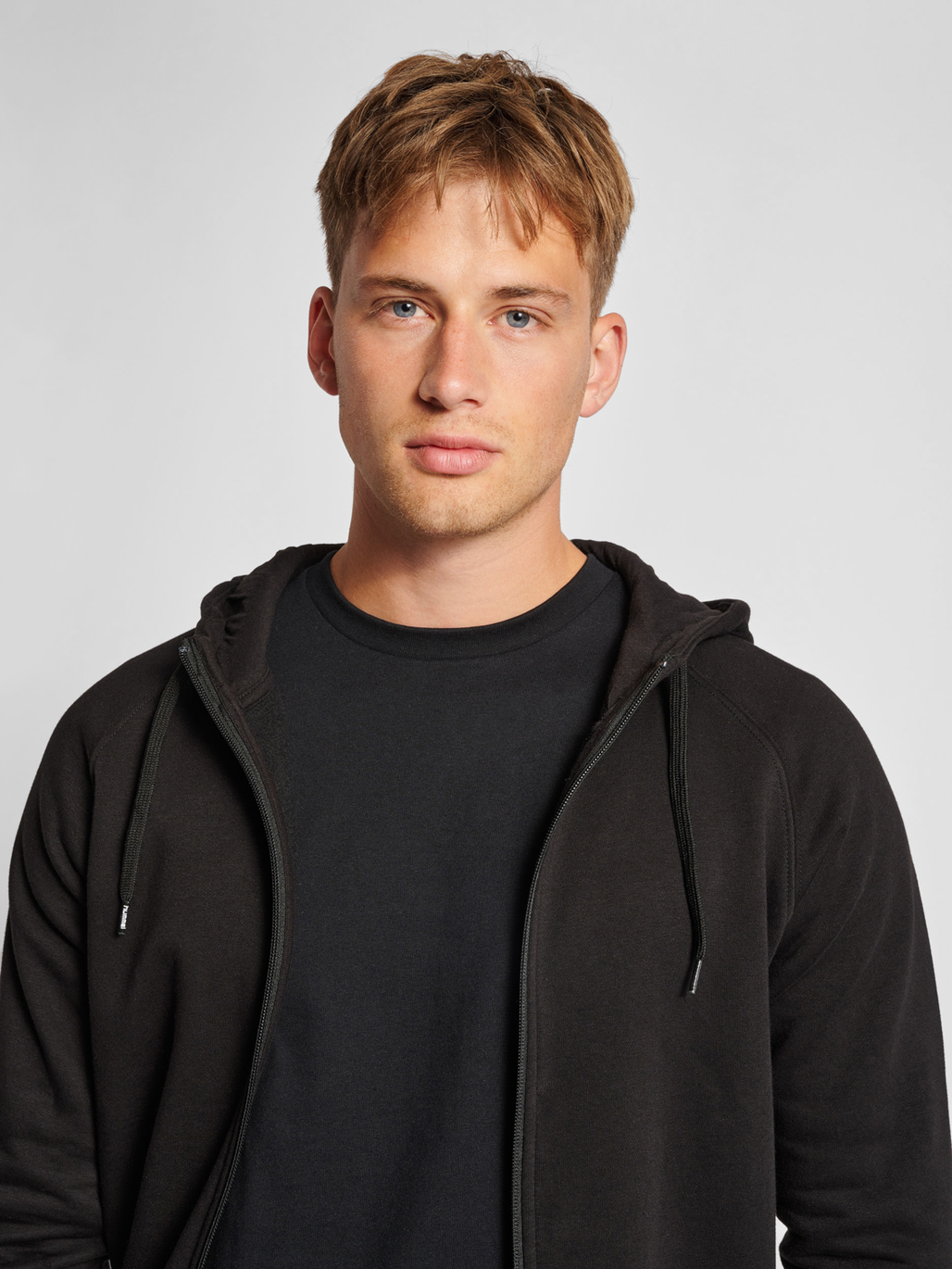 Black hoodie without zipper online