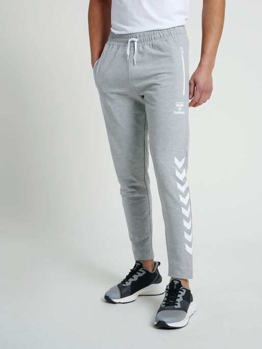 hmlRAY 2.0 TAPERED PANTS, GREY MELANGE, model