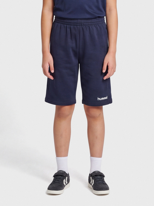 HUMMEL GO KIDS COTTON BERMUDA SHORTS, MARINE, model