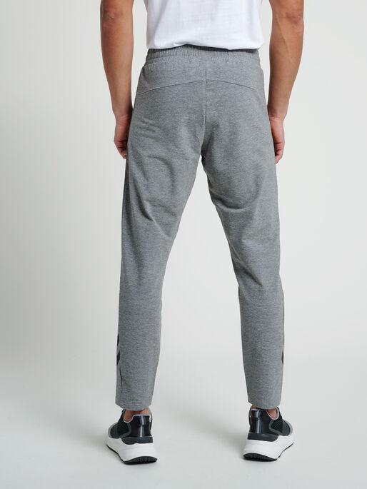 hmlRAY 2.0 TAPERED PANTS, DARK GREY MELANGE, model