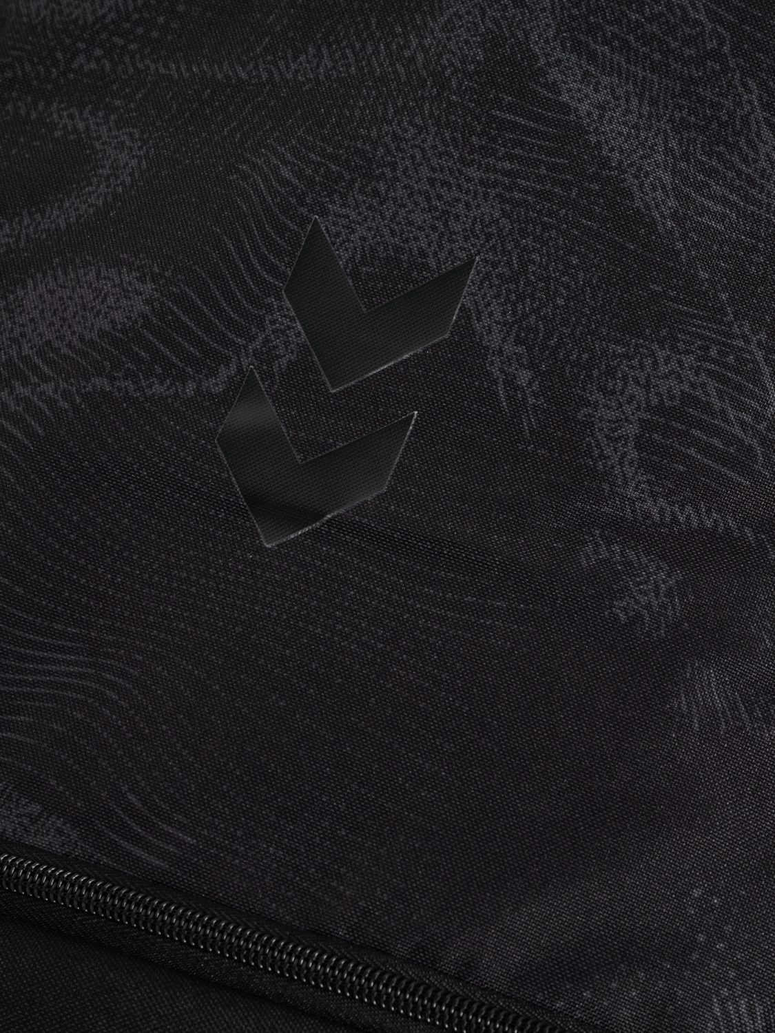 hmlBLAZE CLUB 26 BACK PACK W. SC, BLACK/ASPHALT, packshot