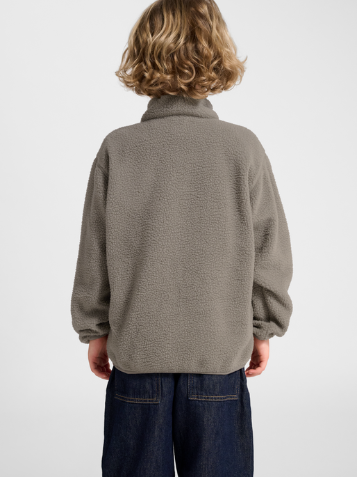 hmlJR ATLAS FLEECE ZIP JACKET, ROCK RIDGE, model