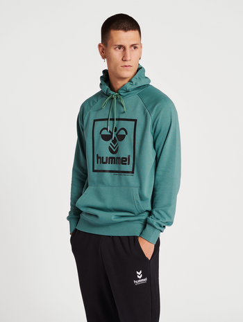 hmlISAM 2.0 HOODIE, NORTH ATLANTIC, model