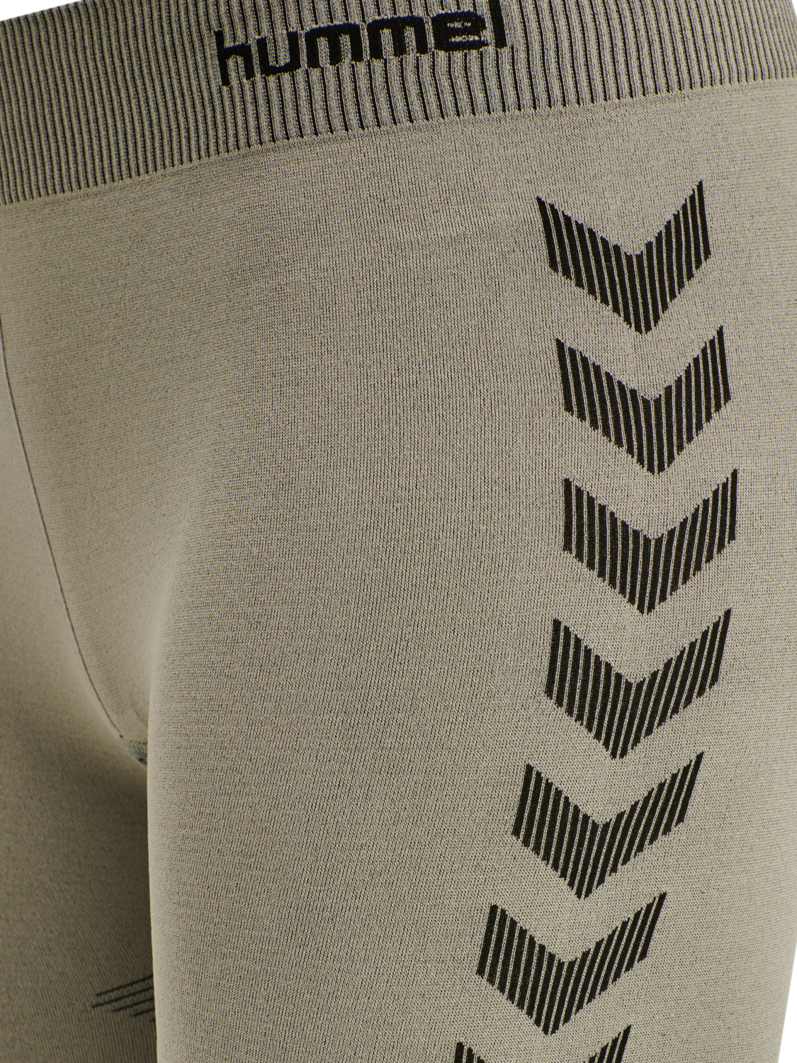 HUMMEL FIRST SEAMLESS TR SHT TIGH W, LONDON FOG, packshot