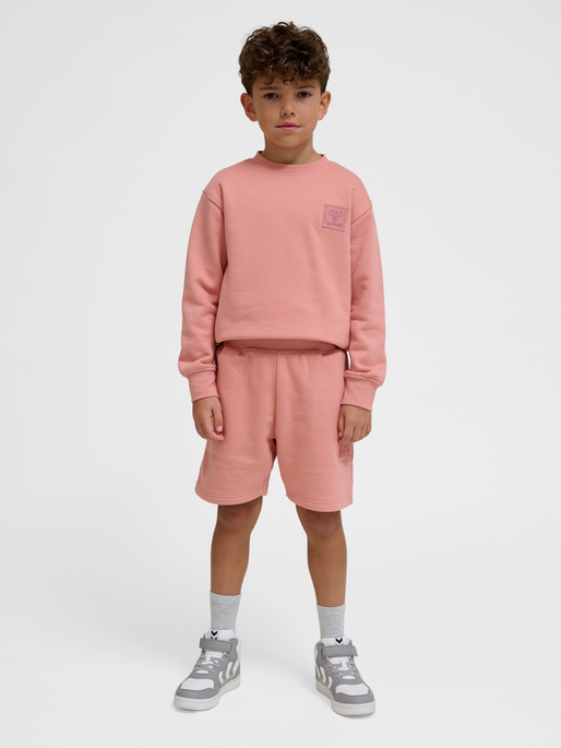 hmlCLEAN ADJUSTABLE SHORTS, ROSE DAWN, model