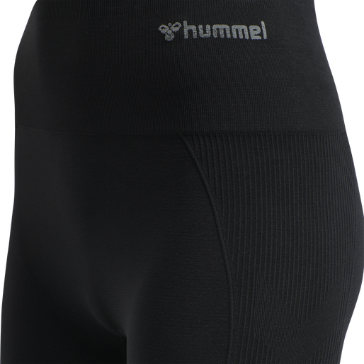 hmlTIF SEAMLESS SHORTS, BLACK hmlTIF SEAMLESS SHORTS, BLACK, packshot