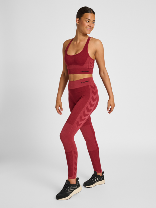hmlCLEA SEAMLESS MID WAIST TIGHTS, CABERNET/APPLE BUTTER MELANGE, model