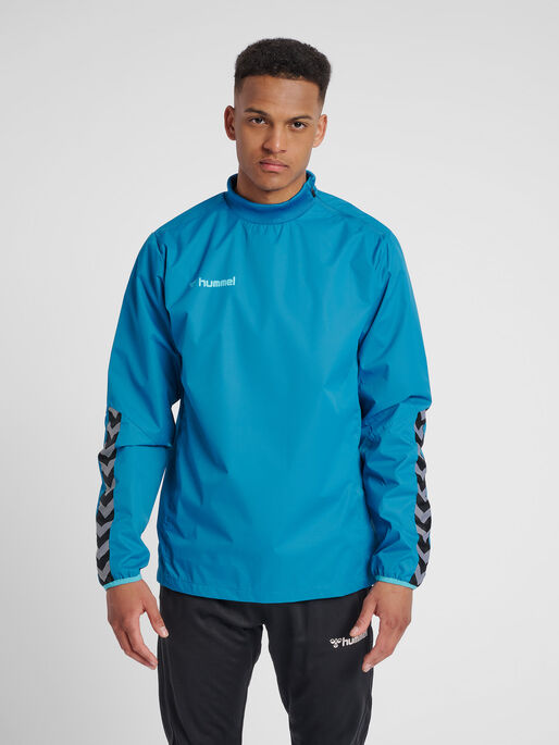 hmlAUTHENTIC WIND BREAKER, CELESTIAL, model