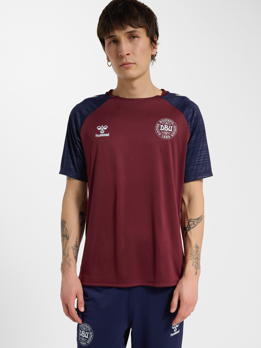 DBU 26 PRO TR JERSEY S/S, WINDSOR WINE/PEACOAT, model