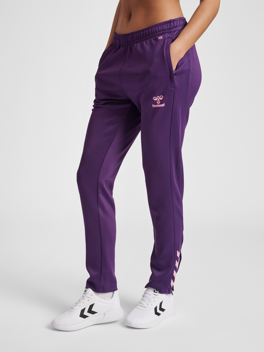 hmlCORE XK POLY PANTS WOMAN, ACAI, model