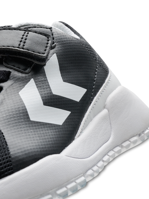 OMNI1 JR VC, BLACK OMNI1 JR VC, BLACK, packshot