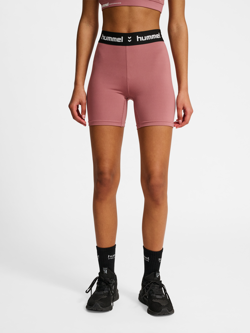 hmlPULSE MID WAIST SHORT TIGHTS, WISTFUL MAUVE, model