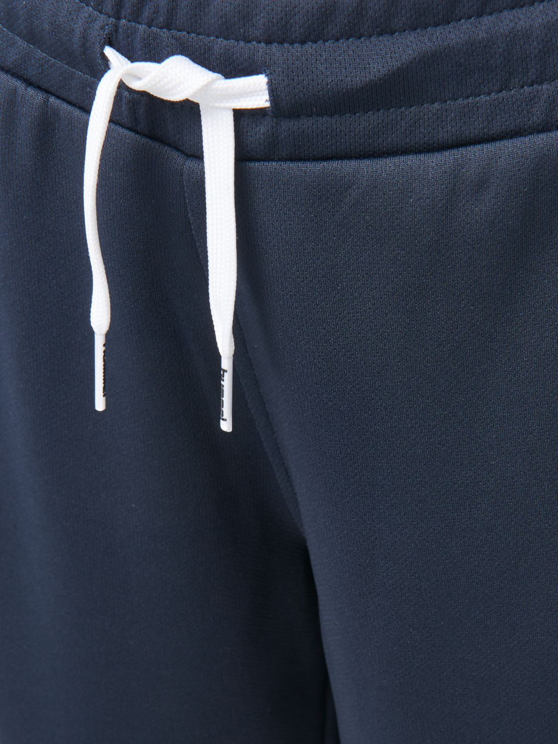 HMLTHIM SHORTS, TOTAL ECLIPSE, packshot