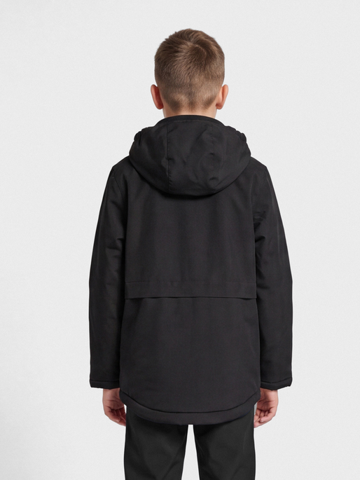 hmlURBAN TEX JACKET, BLACK, model
