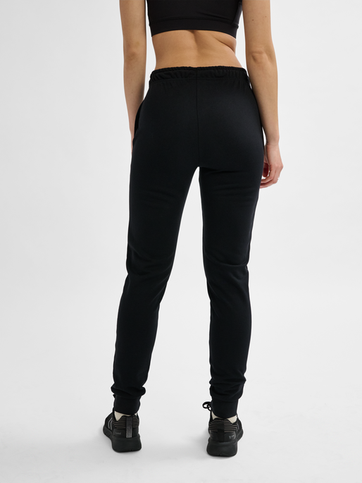 hmlACTIVE SWEATPANTS WOMAN, BLACK, model