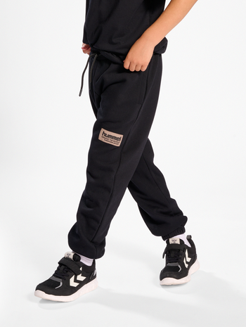 hmlDARE PANTS, BLACK, model