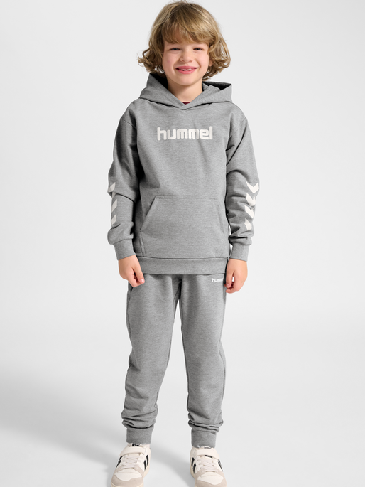 hmlJR LOGO HOODIE, GREY MELANGE, model