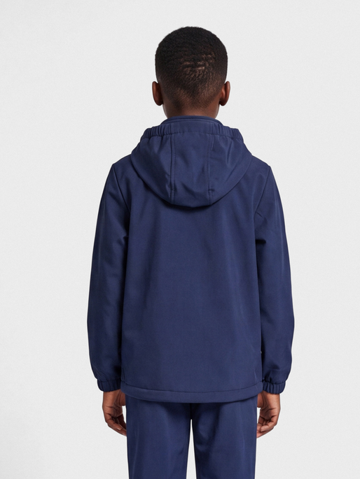 hmlMARS SOFTSHELL JACKET, BLACK IRIS, model