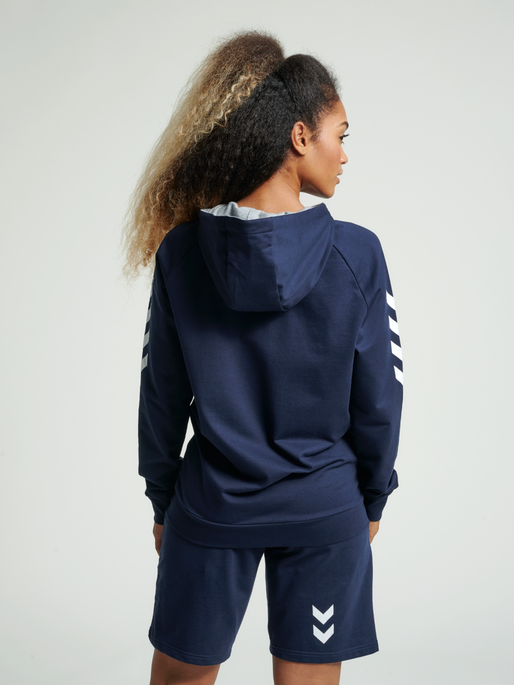 HMLGO COTTON ZIP HOODIE, MARINE, model