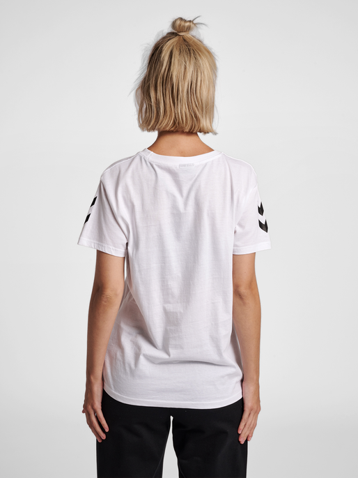 HUMMEL GO COTTON T-SHIRT WOMAN S/S, WHITE, model