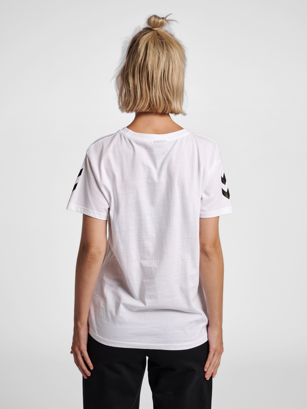 HMLGO COTTON T-SHIRT WOMAN S/S, WHITE, model