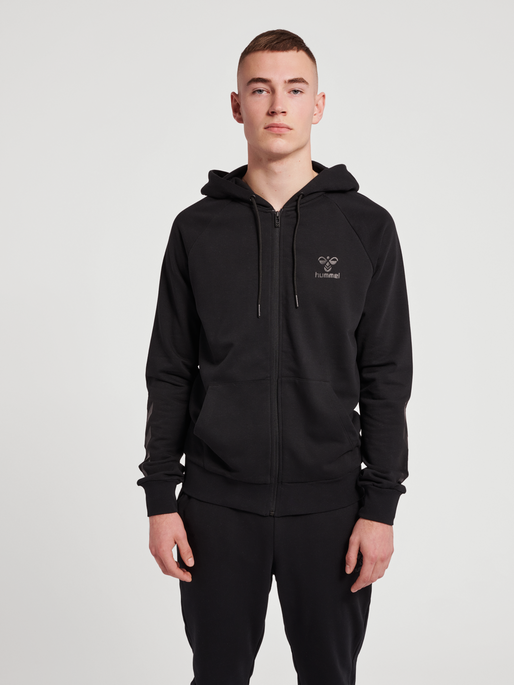 hmlISAM 2.0 ZIP HOODIE, BLACK, model