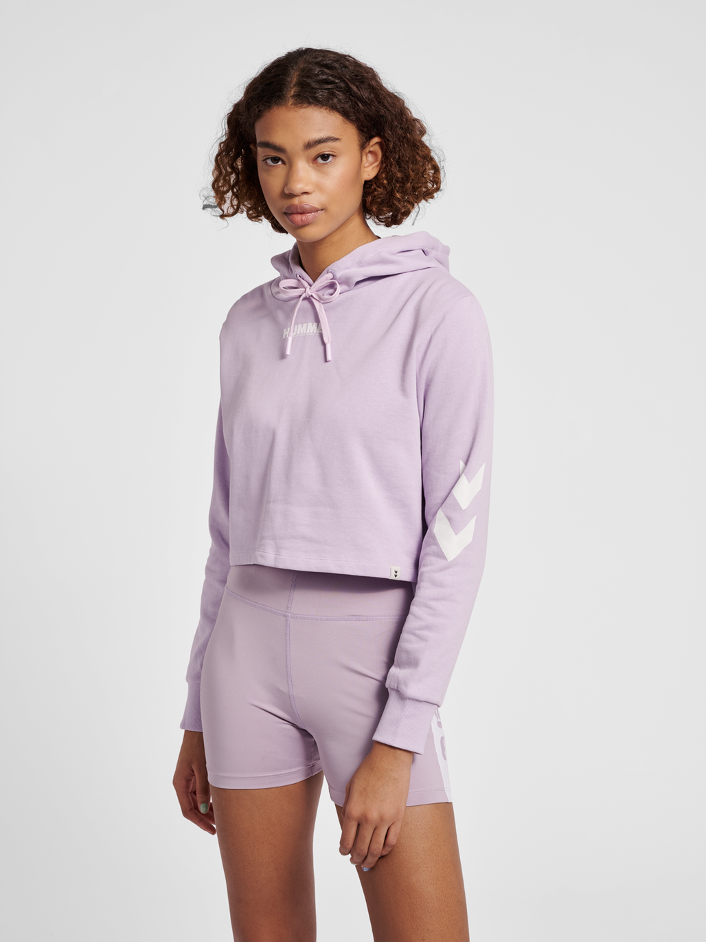 hummel LEGACY WOMAN CROPPED HOODIE PASTEL LILAC hummelsport