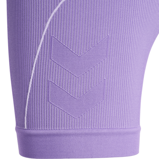 hmlTE CHRISTEL SEAMLESS SHORTS, PAISLEY PURPLE/LAVENDER MELANG, packshot