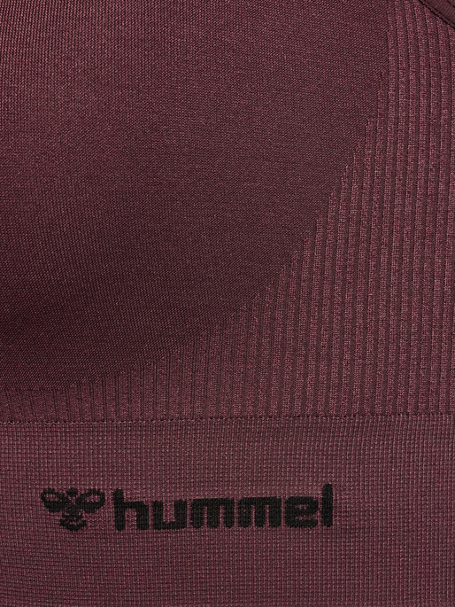 hmlTIF SEAMLESS SPORTS TOP, FUDGE hmlTIF SEAMLESS SPORTS TOP, FUDGE, packshot
