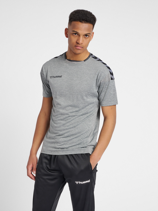 hmlAUTHENTIC POLY JERSEY S/S, GREY MELANGE, model