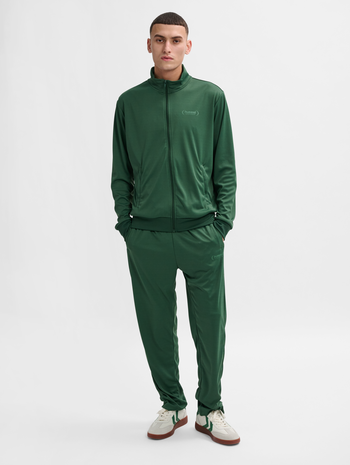 Hummel clothing online shop top