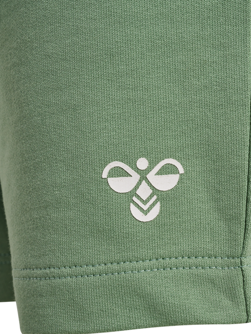 hmlTRUE SHORTS, HEDGE GREEN hmlTRUE SHORTS, HEDGE GREEN, packshot