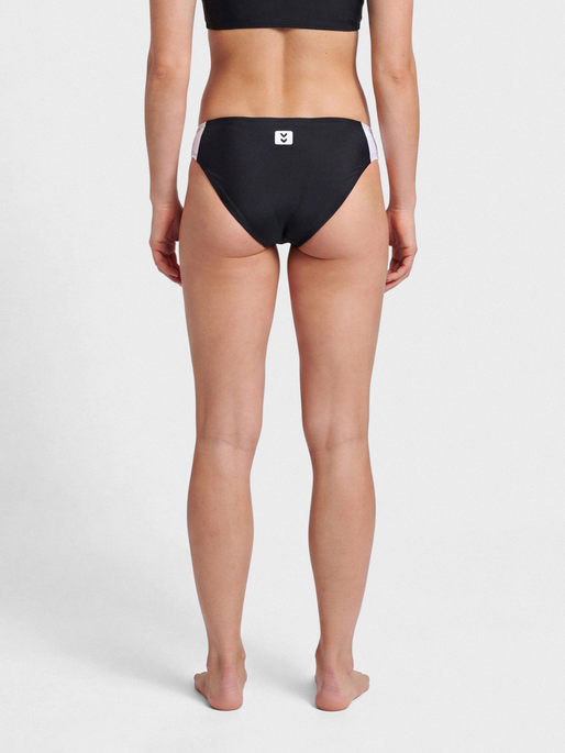 hmlCINDI SWIM TANGA, BLACK, model