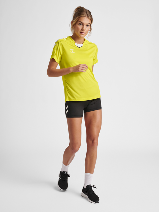 hmlCORE XK POLY JERSEY S/S WOMAN, BLAZING YELLOW, model