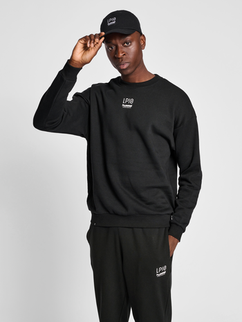 hmlLP10 BOXY SWEATSHIRT, BLACK, model