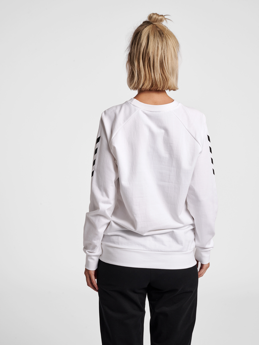 HUMMEL GO COTTON SWEATSHIRT WOMAN, WHITE, model