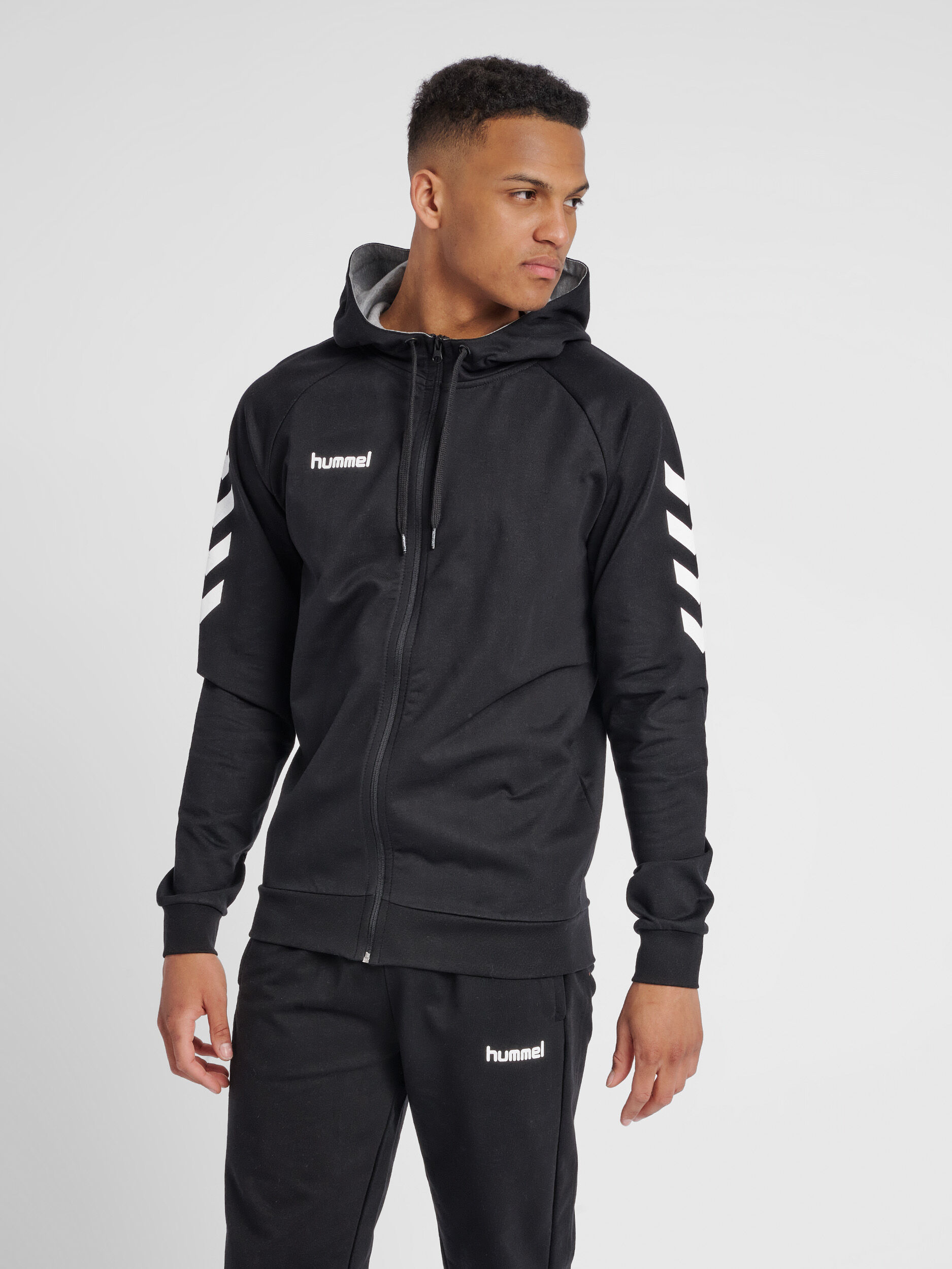 Hummel sweatshirt hotsell price