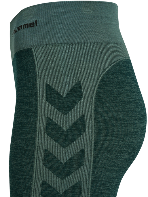 hmlCLEA SEAMLESS CYCLING SHORTS, GREEN GABLES/GARDEN TOPIARY ME, packshot