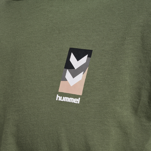 hmlLGC CHARLES T-SHIRT, FOUR LEAF CLOVER, packshot